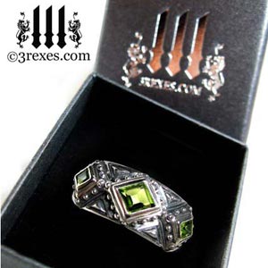 3-kings-wedding-ring-mens-silver-gothic-band-green-peridot-stone-3-rexes-jewelry-prestige-box 3-kings-wedding-ring-mens-silver-gothic-band-green-peridot-stone-3-rexes-jewelry-prestige-box
