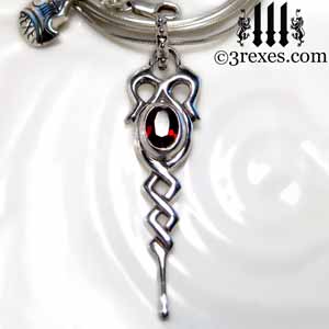 celtic-dripping-silver-necklace-garnet-stone