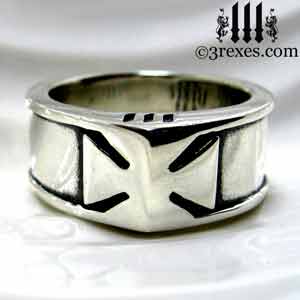 mens-silver-iron-ring-knights-templar-band-maltese-historic-rings-front mens-silver-iron-ring-knights-templar-band-maltese-historic-rings-front