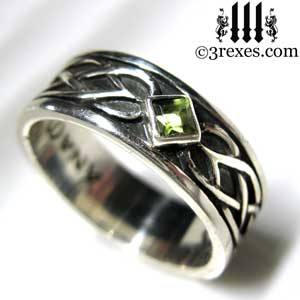 soul-love-anam-gra-mens-silver-celtic-wedding-ring-green-peridot-stone-2 soul-love-anam-gra-mens-silver-celtic-wedding-ring-green-peridot-stone-2